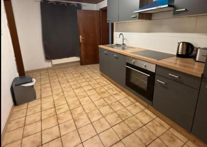 Private In Porz Mit Eigener Kueche