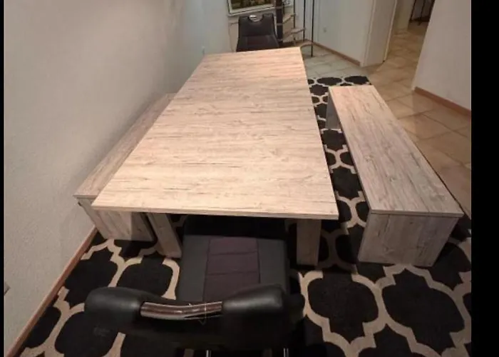 Private In Porz Mit Eigener Kueche * קלן